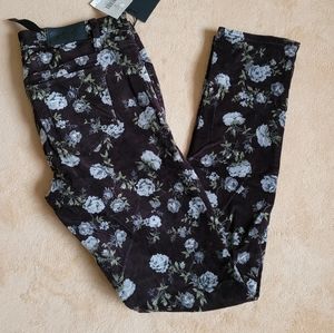 ELSE VERY DARK BROWN FLORAL JEANS SIZE 29